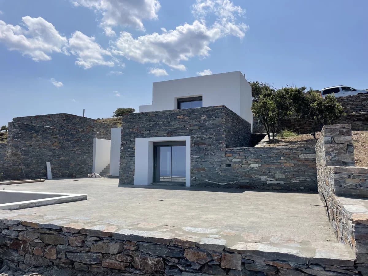 Contemporary Cycladic Villas for Sale in Grikos, Kea – Sea Views Across the Cycladic Horizon - Image 2