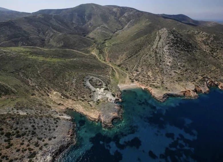 Rare Development Estate with Panoramic Aegean Views – Neraki, Ios - Image 1