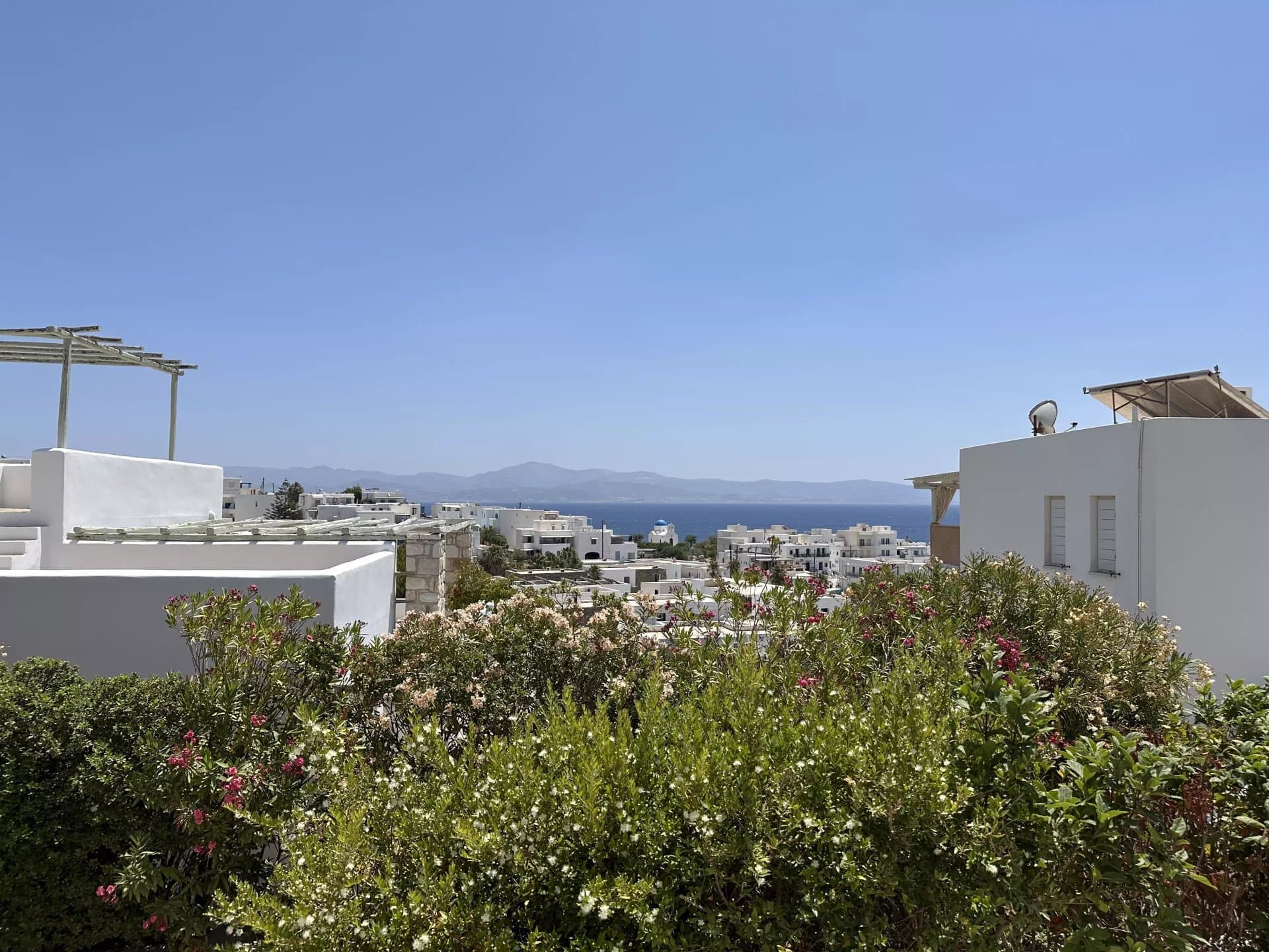 FOR SALE - SPACIOUS VILLAGE HOUSE WITH SEA VIEW - PAROS ISLAND - Image 41