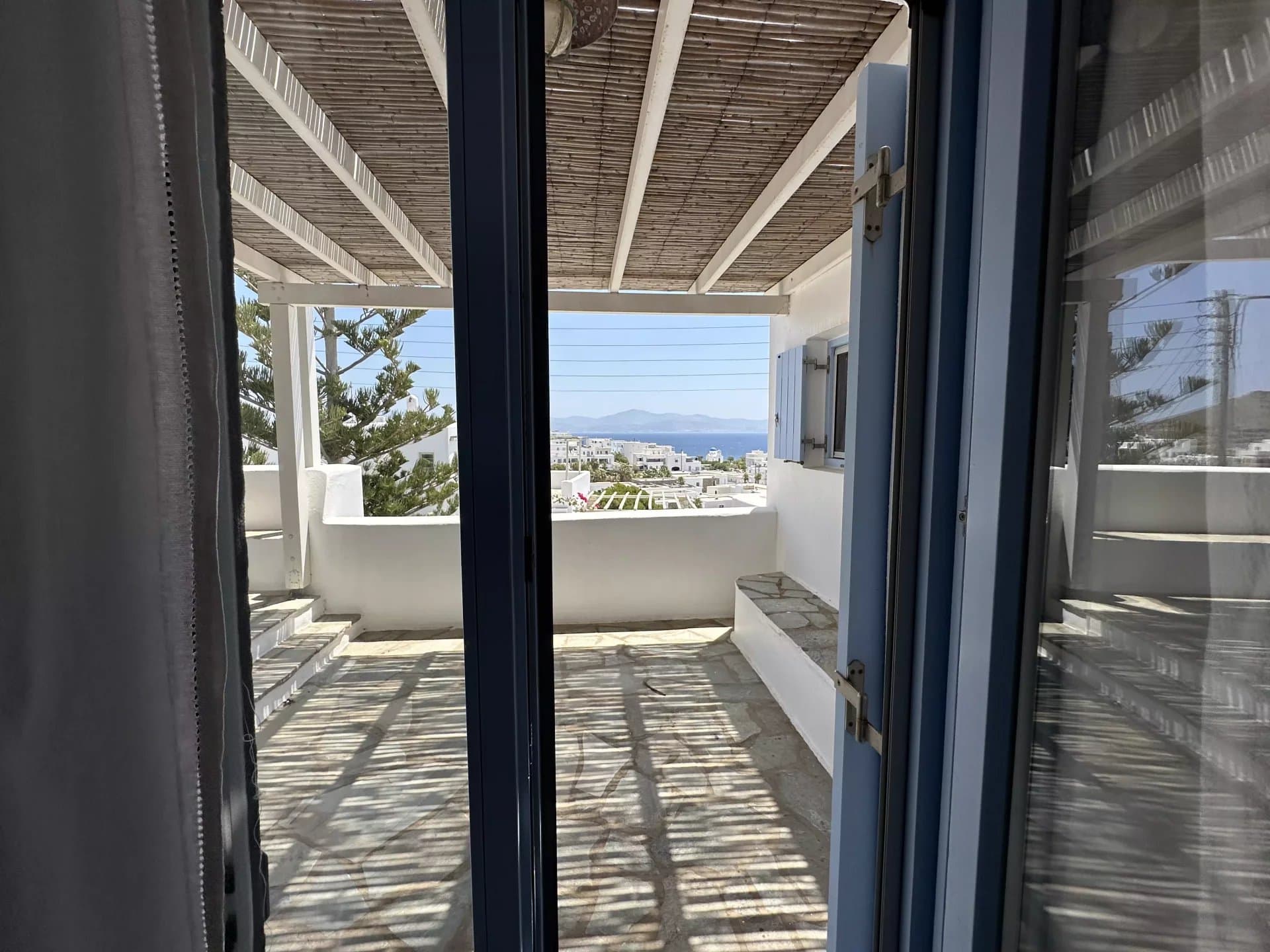 FOR SALE - SPACIOUS VILLAGE HOUSE WITH SEA VIEW - PAROS ISLAND - Image 10