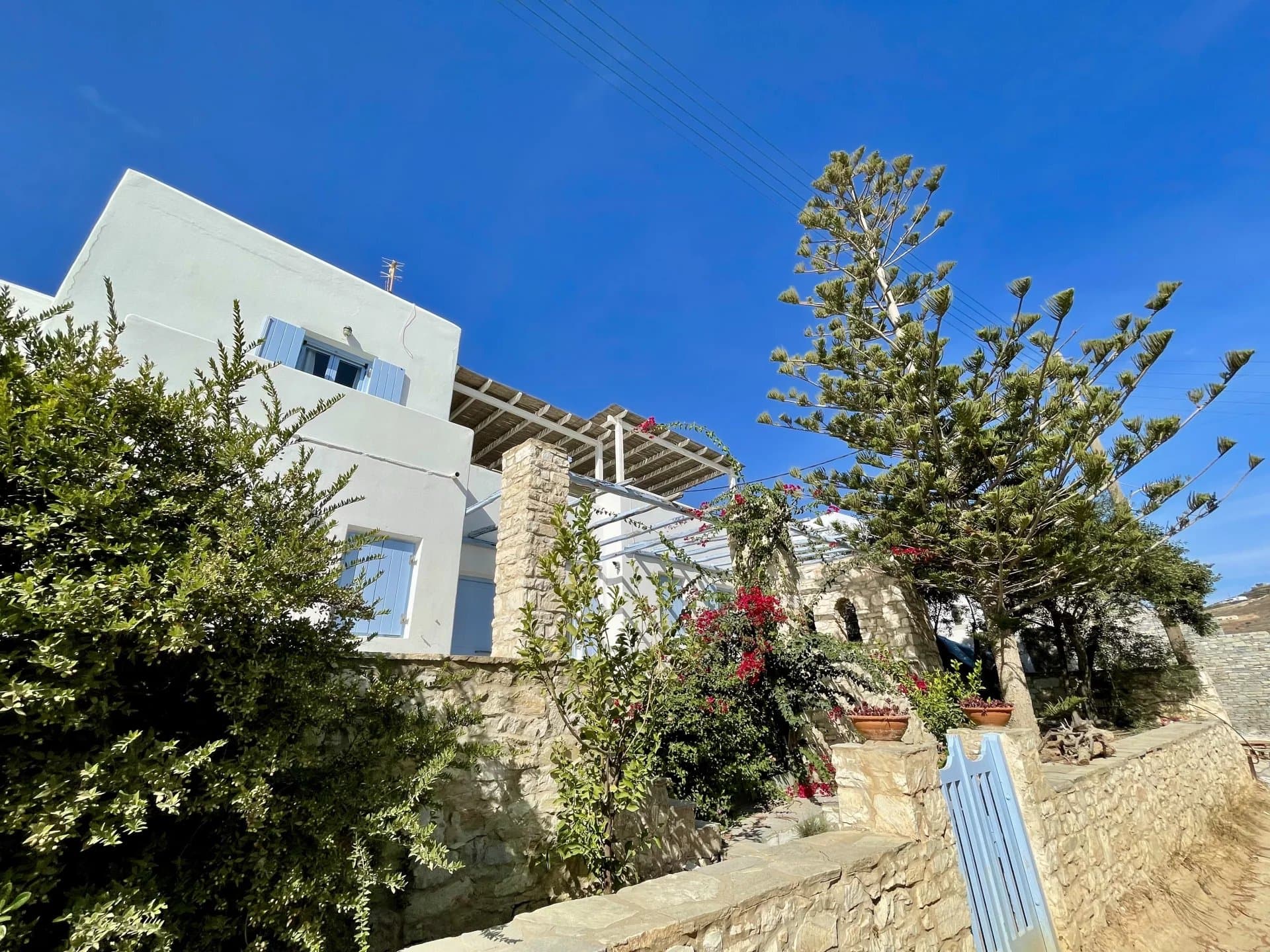 FOR SALE - SPACIOUS VILLAGE HOUSE WITH SEA VIEW - PAROS ISLAND - Image 3