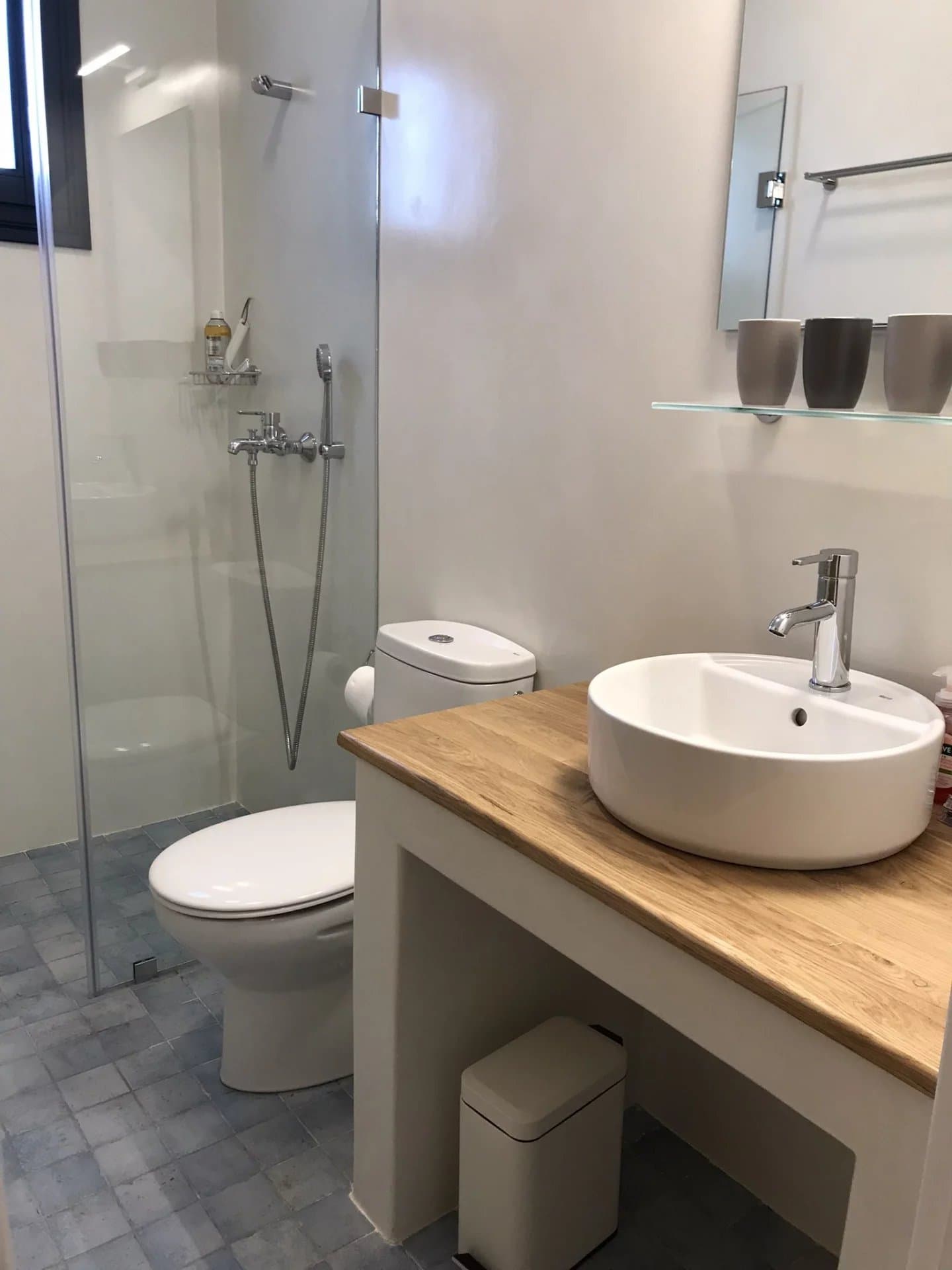 Sea View Maisonette for Sale in Aspro Chorio, Paros – Exceptional Condition & Boutique Island Living - Image 2