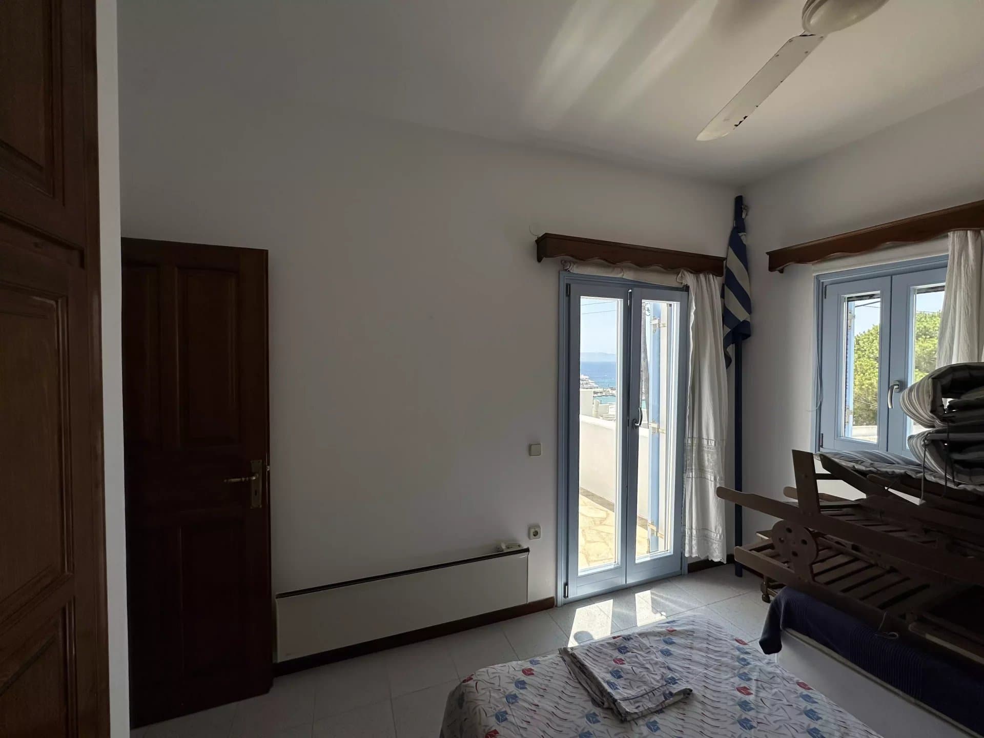 FOR SALE - SPACIOUS VILLAGE HOUSE WITH SEA VIEW - PAROS ISLAND - Image 20