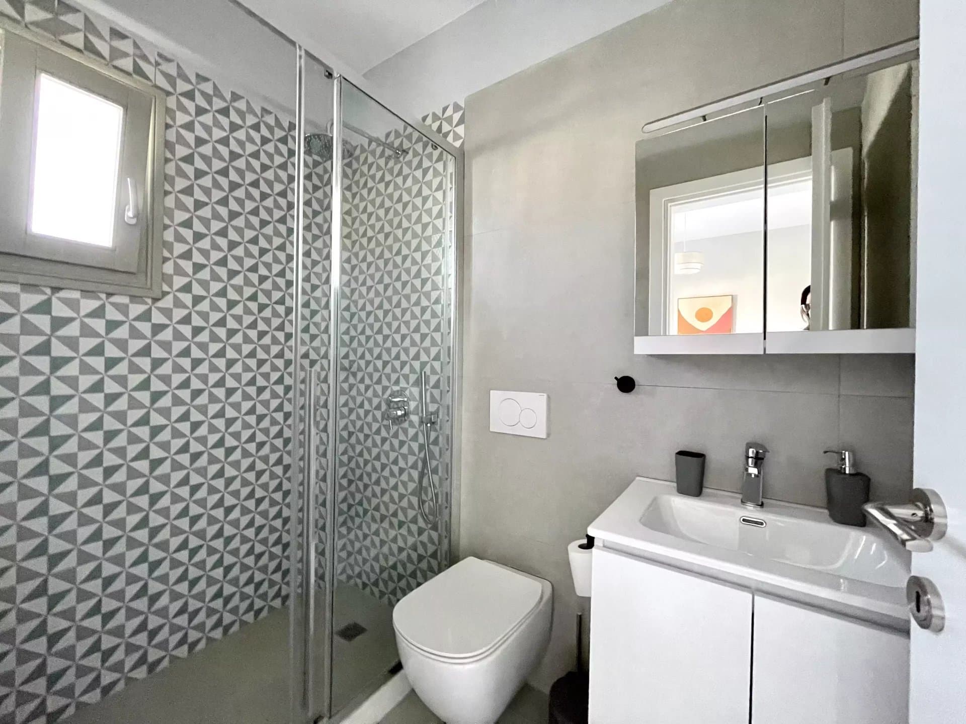 Elegant Coastal Home for Sale in Piso Aliki – Just Steps from the Sea – Paros - Image 12