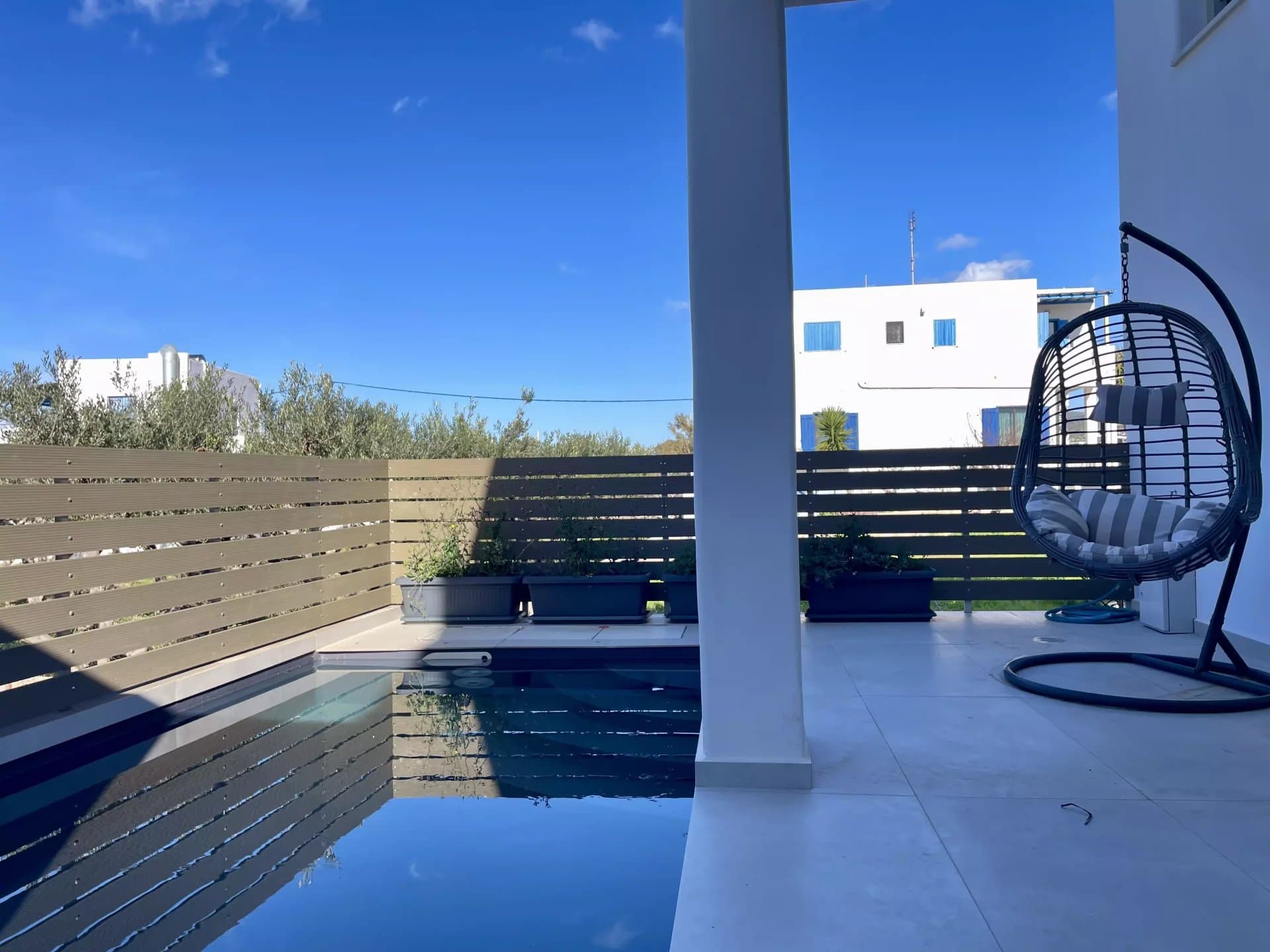 Elegant Coastal Home for Sale in Piso Aliki – Just Steps from the Sea – Paros - Image 19