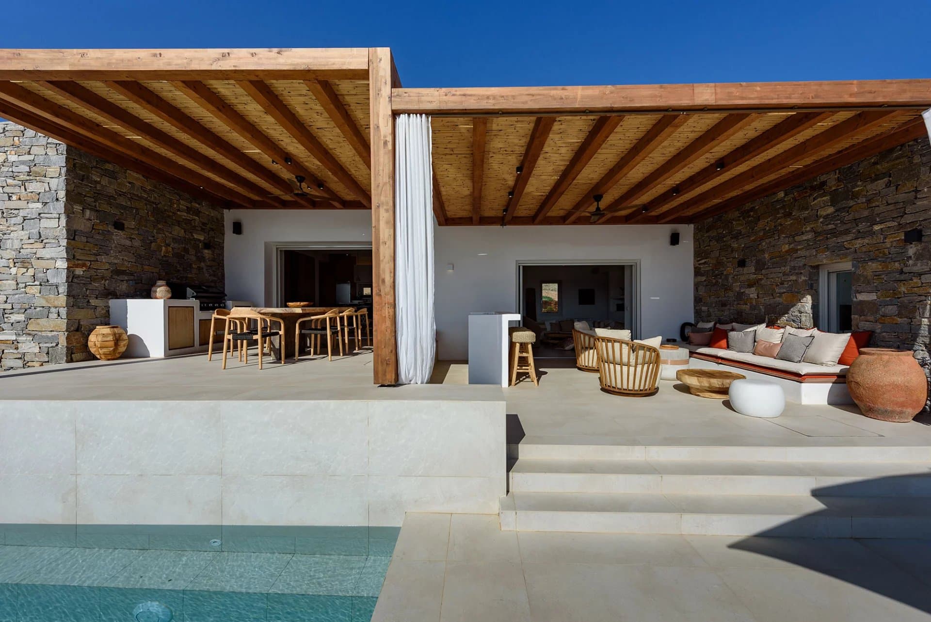 Brand-new luxury villa with pool & sea view – Faragas, Paros - Image 9