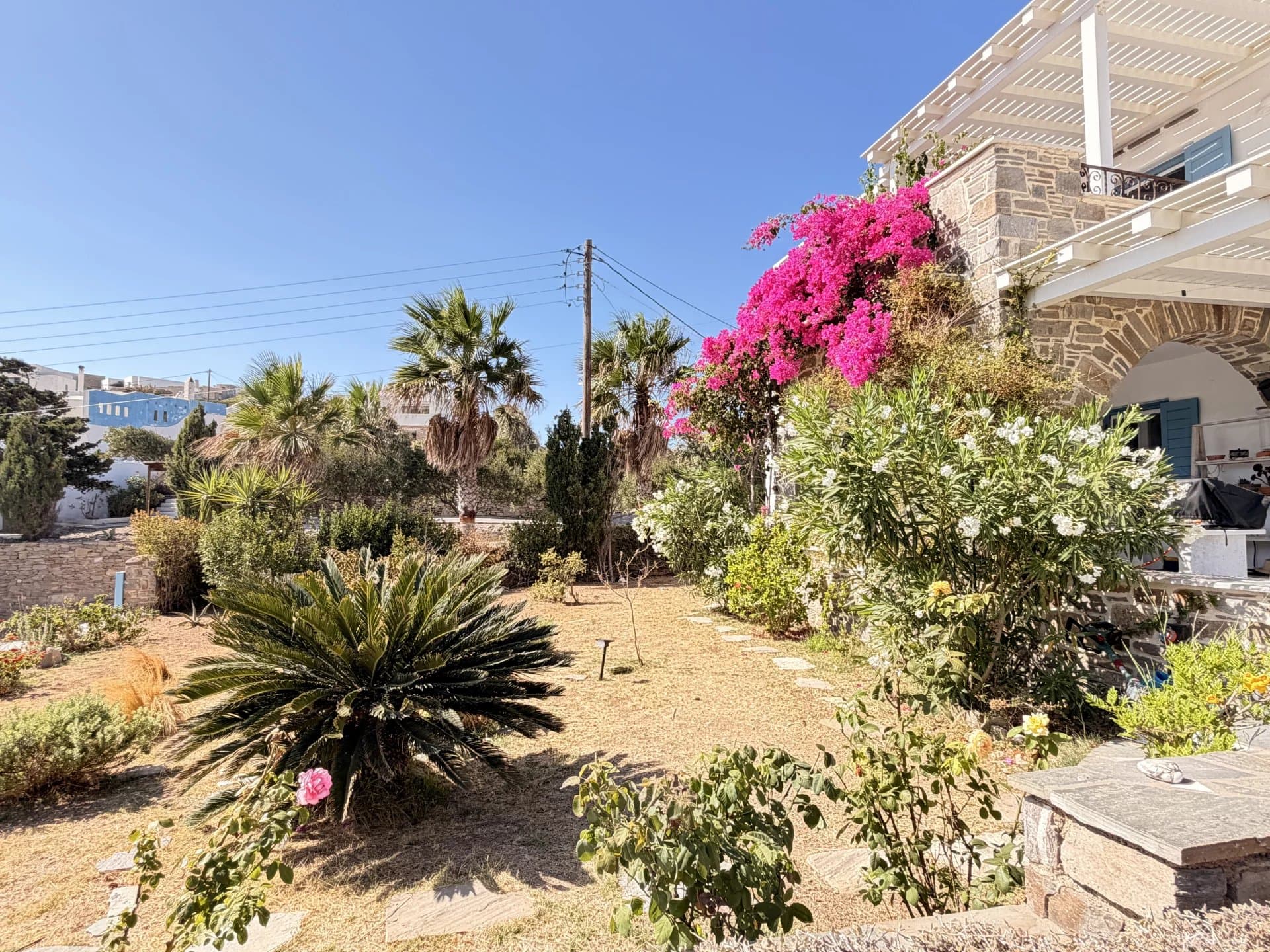 Individual House in Kalami, Paros – Sea Views, Private Garden, Garage & Guest Studio - Image 31
