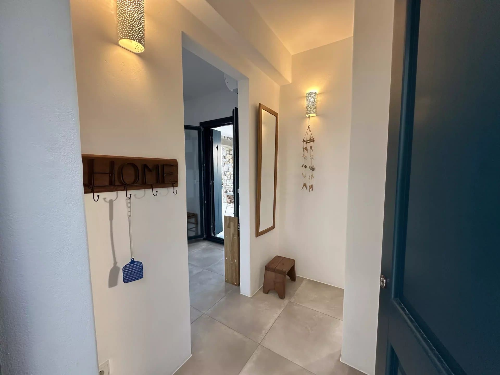 Charming Sea-View Maisonette in Aspro Chorio, Paros - Image 5