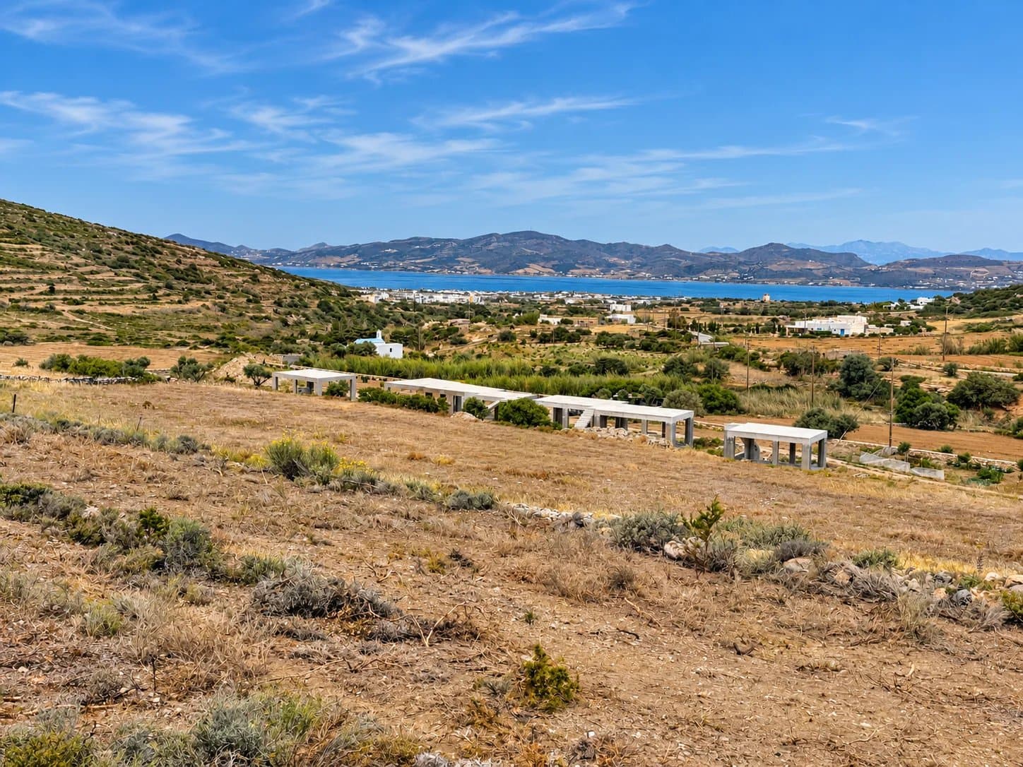 A New Cycladic Estate on the Hills of Agkairia, Paros — Panoramic Views, Contemporary Architecture & Absolute Privacy - Image 10