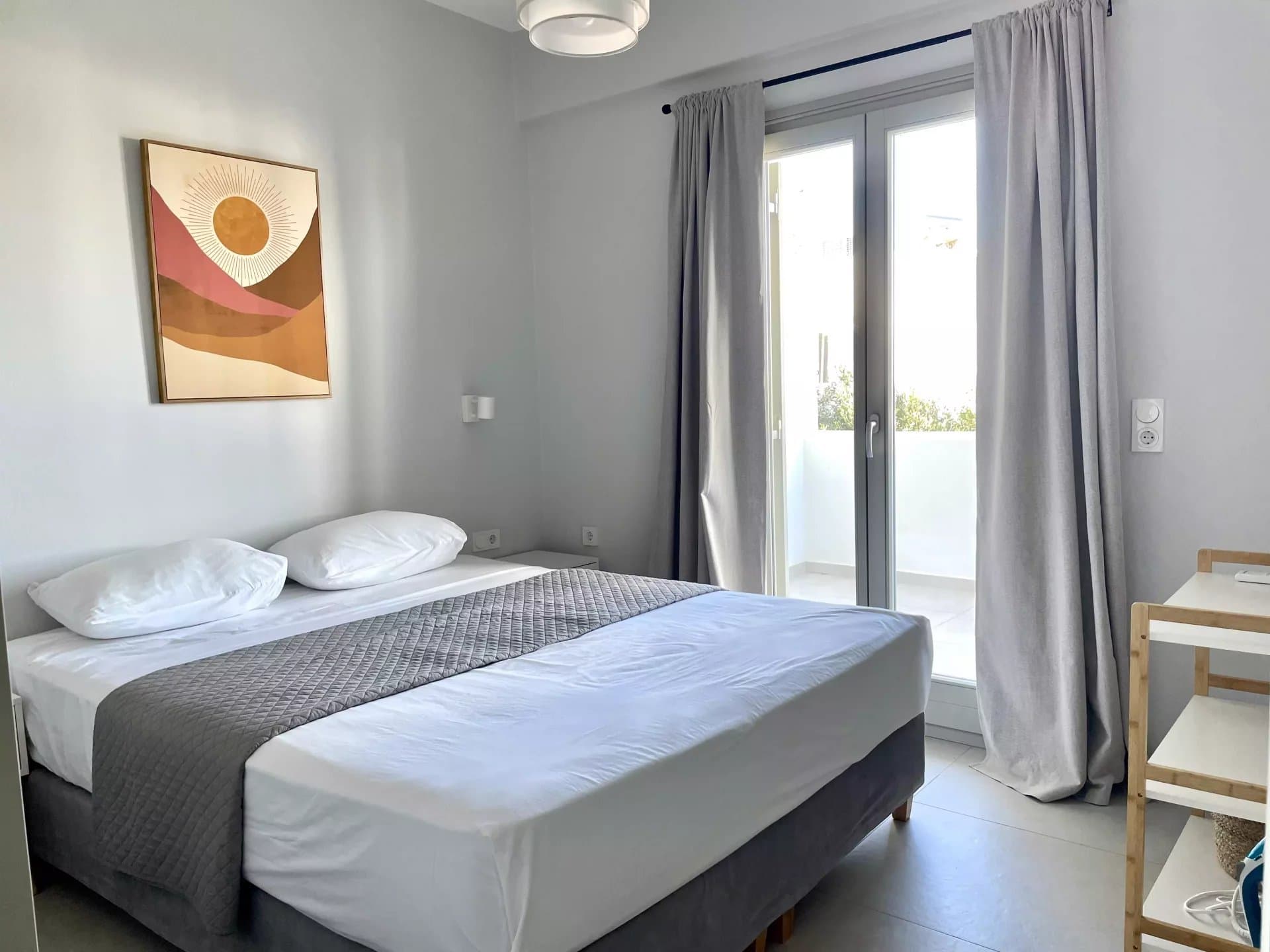 Elegant Coastal Home for Sale in Piso Aliki – Just Steps from the Sea – Paros - Image 10