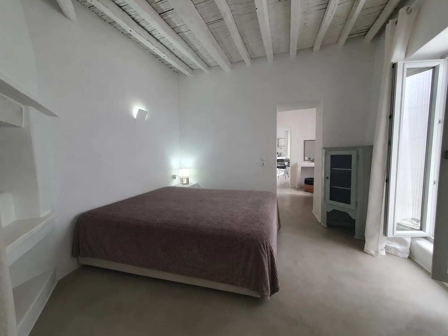 Characterful Cycladic House in Marmara, Paros – Authentic Charm & Private Courtyard - Image 13