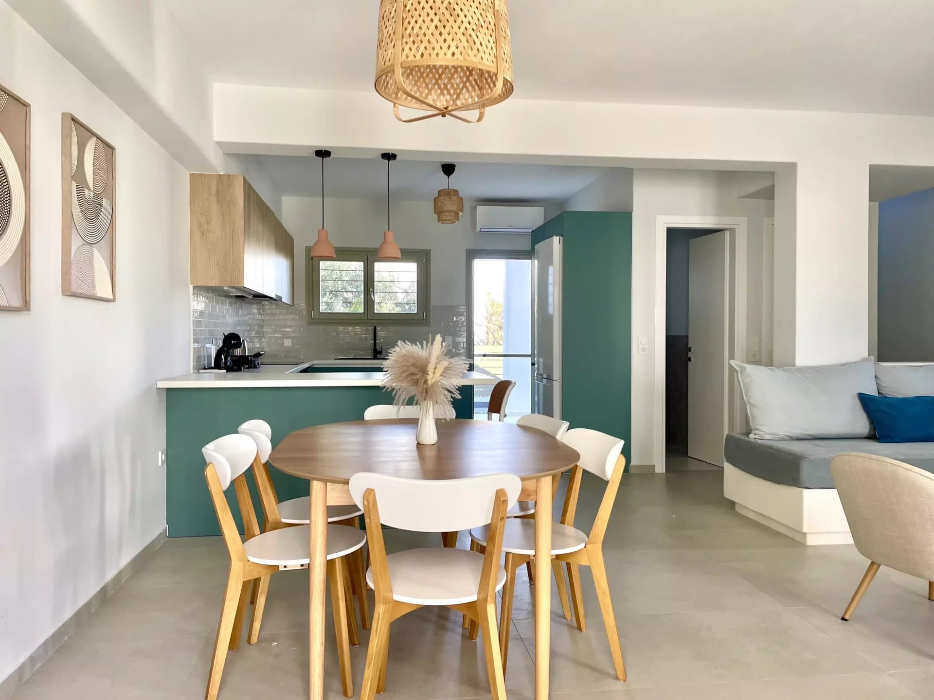 Elegant Coastal Home for Sale in Piso Aliki – Just Steps from the Sea – Paros - Image 2