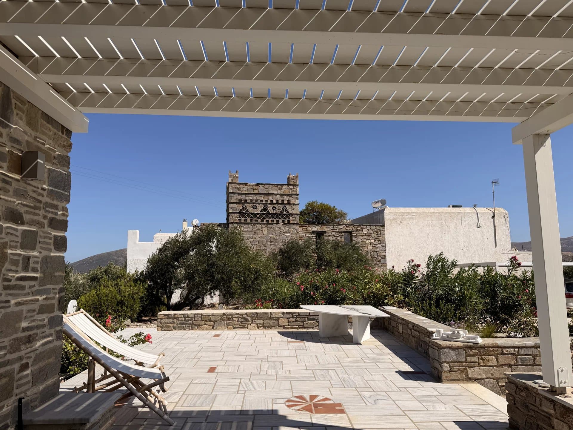 Individual House in Kalami, Paros – Sea Views, Private Garden, Garage & Guest Studio - Image 23