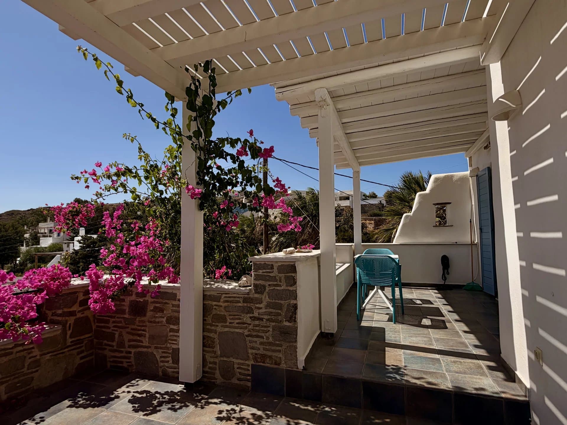 Individual House in Kalami, Paros – Sea Views, Private Garden, Garage & Guest Studio - Image 17